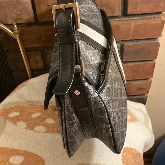 L.A.M.B. By Gwen Stefani Shoulder Bag - Picture 6 of 15